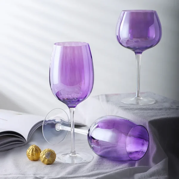 Britisches Lila Kelchglas-Set für Champagnergläser im nordischen Stil, neues leichtes Luxus-Weinglas aus Kristall – Bild 4